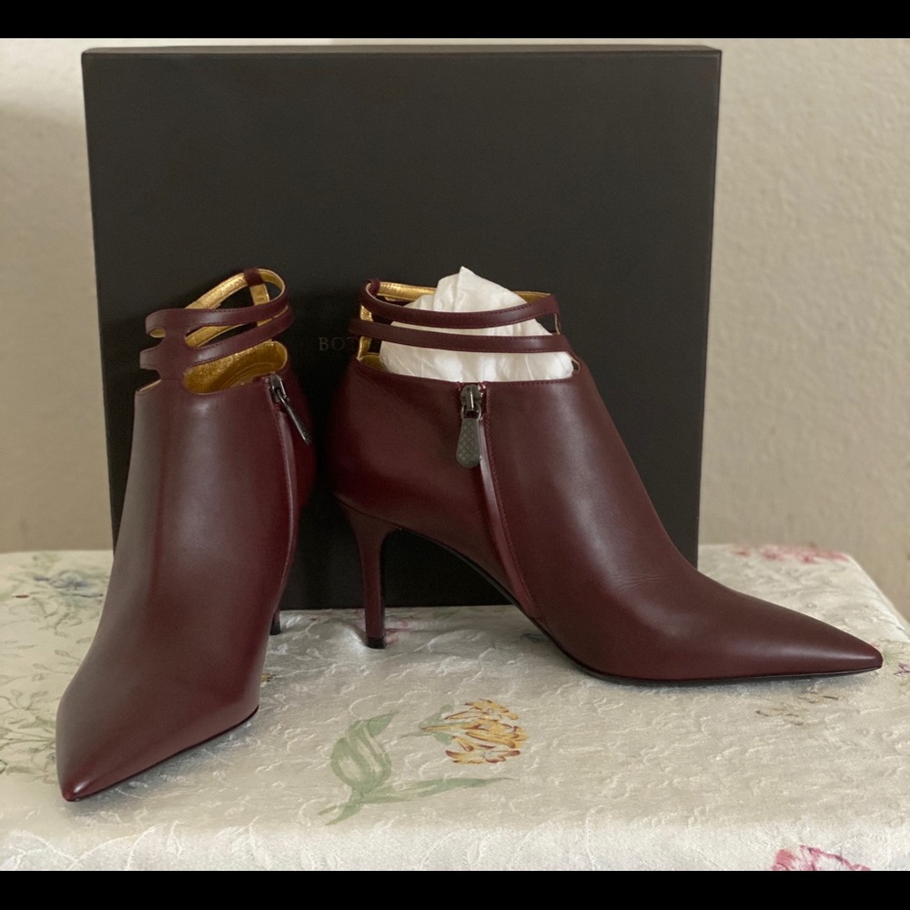 BOTTEGA VENETA Ankle boots SZ 39 NWT
